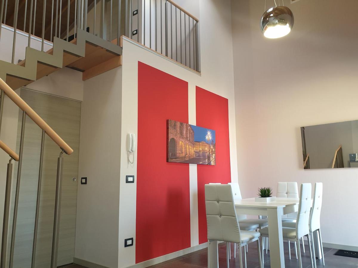 Dimora Rosso San Zeno - Wifi Veloce E Adatto Per Famiglie Verona Dış mekan fotoğraf