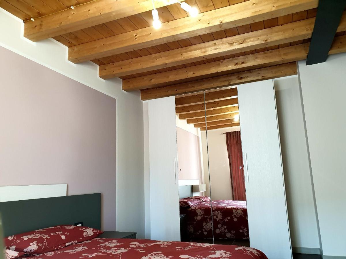 Dimora Rosso San Zeno - Wifi Veloce E Adatto Per Famiglie Verona Dış mekan fotoğraf